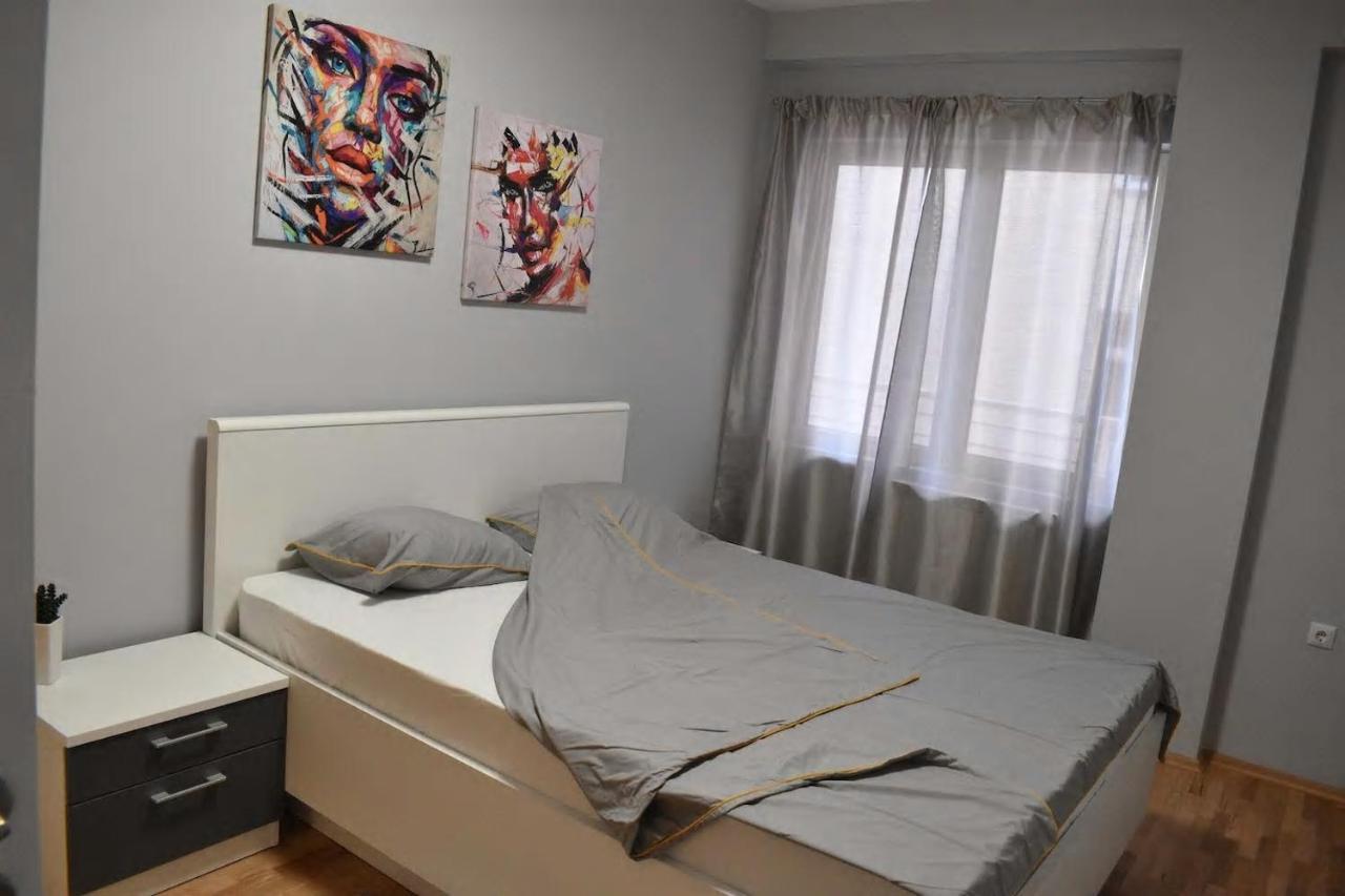 Apartment Grozdanovski スコピエ エクステリア 写真