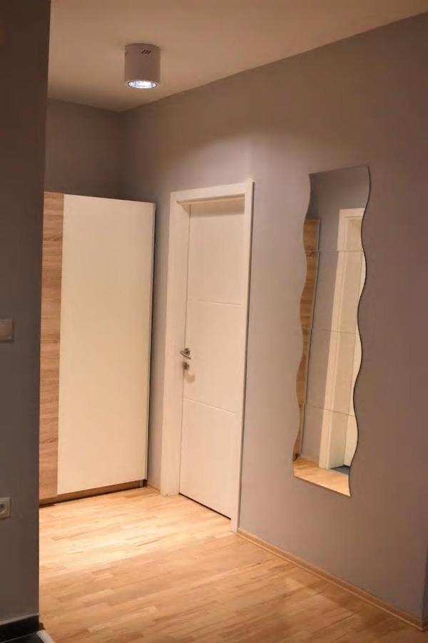 Apartment Grozdanovski スコピエ エクステリア 写真